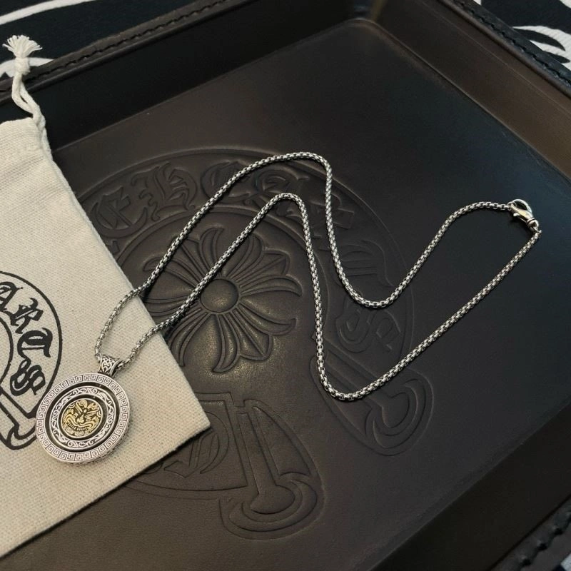 Bold Chrome Hearts Necklaces 237973