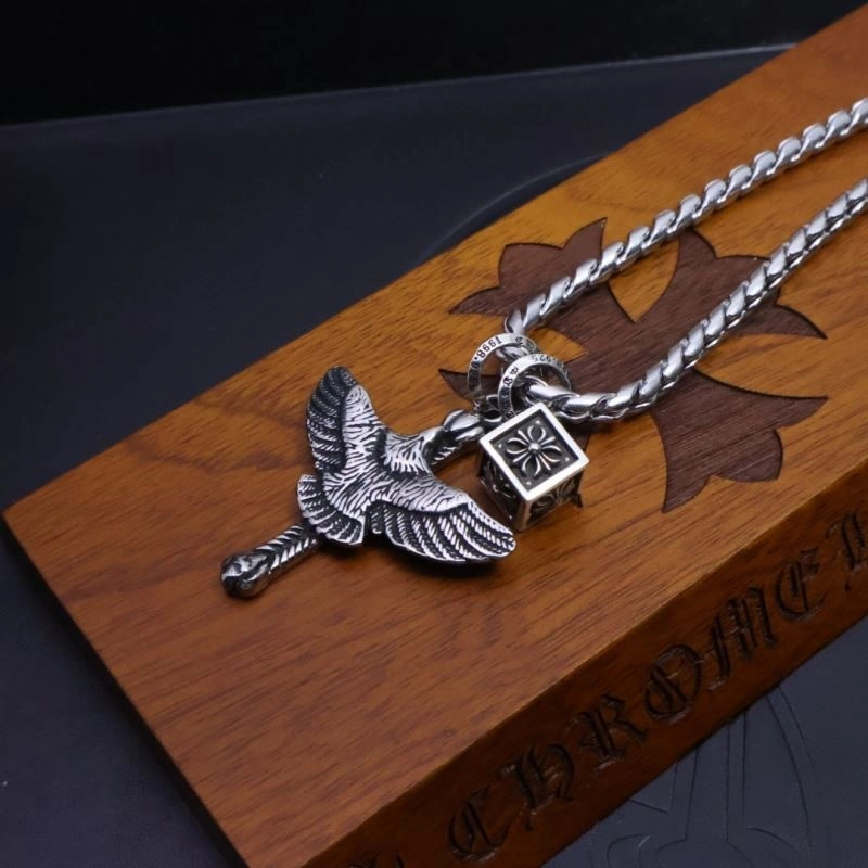 OdorResistant Chrome Hearts Necklaces 237978