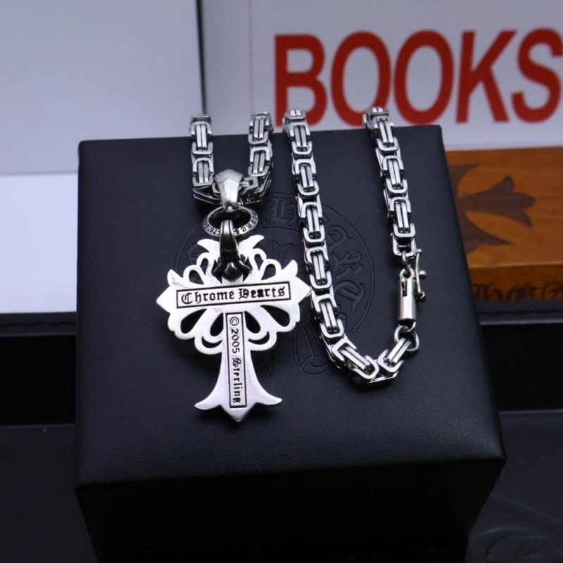 Chrome Hearts Necklaces Stylish 237951