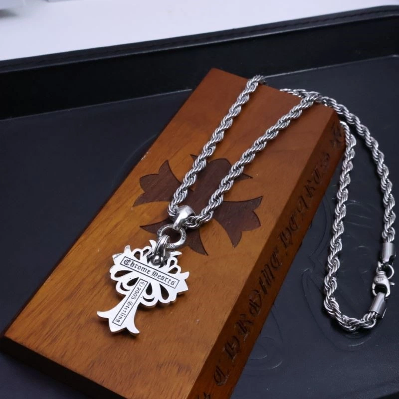 OdorResistant Chrome Hearts Necklaces 237957