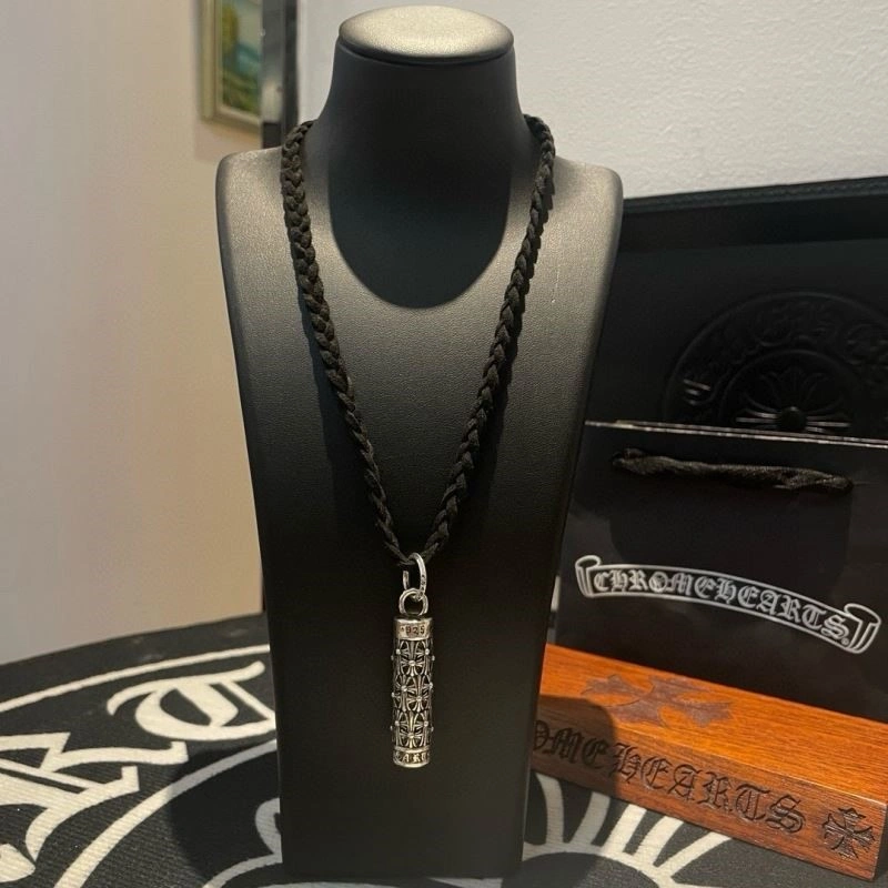 Compact Chrome Hearts Necklaces 237944