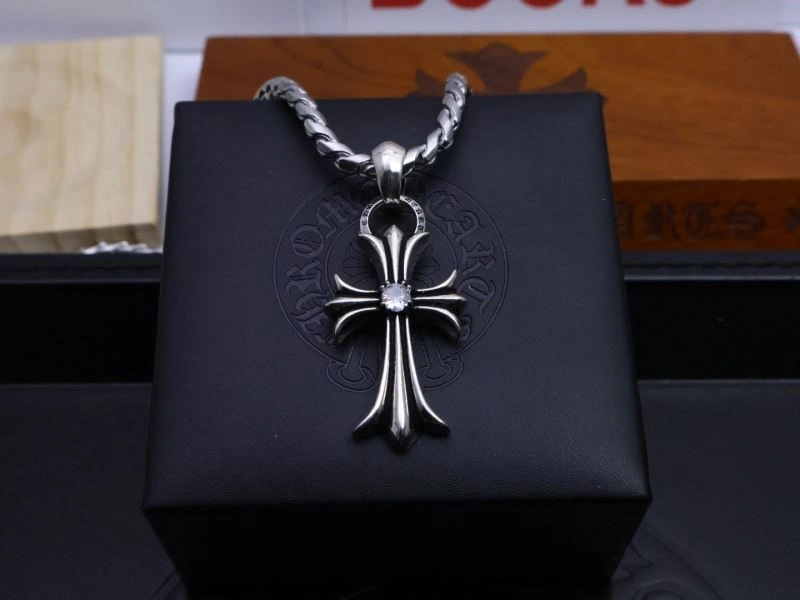 Sophisticated Chrome Hearts Necklaces 237926
