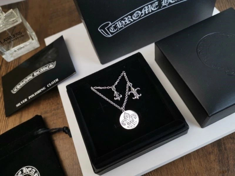 Durable Chrome Hearts Necklaces 237907