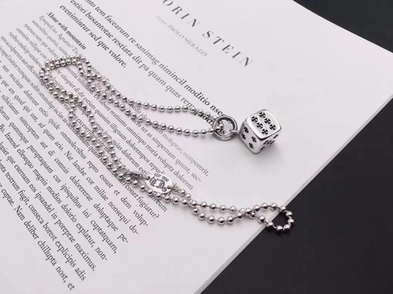 Thermal Chrome Hearts Necklaces 237876