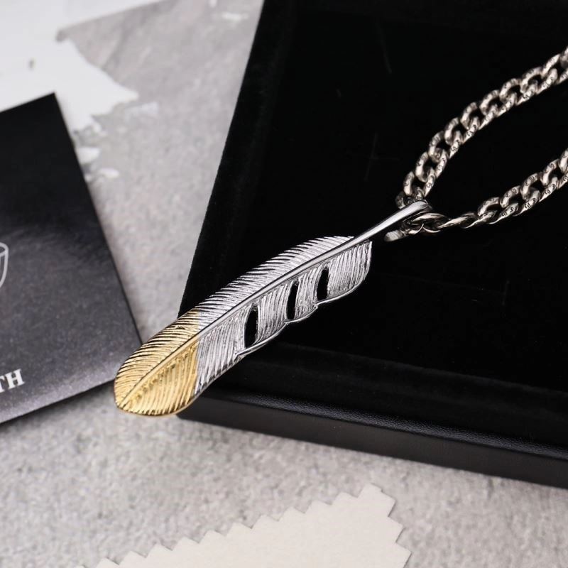 Compact Chrome Hearts Necklaces 237870