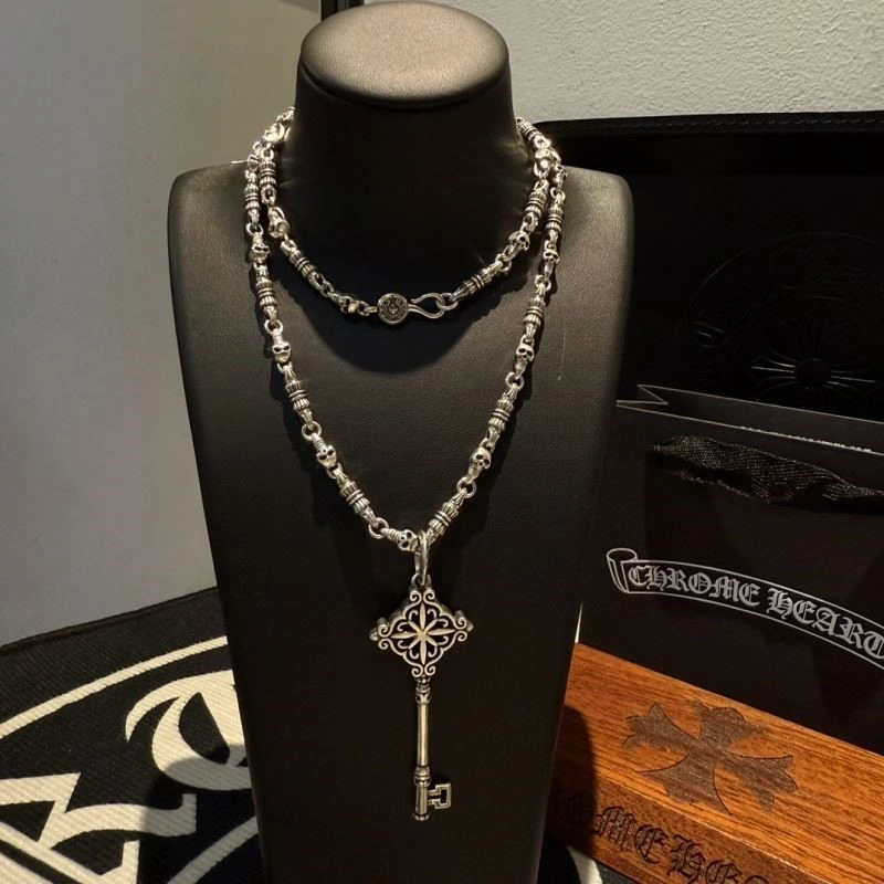 Chrome Hearts Necklaces Stylish 237841