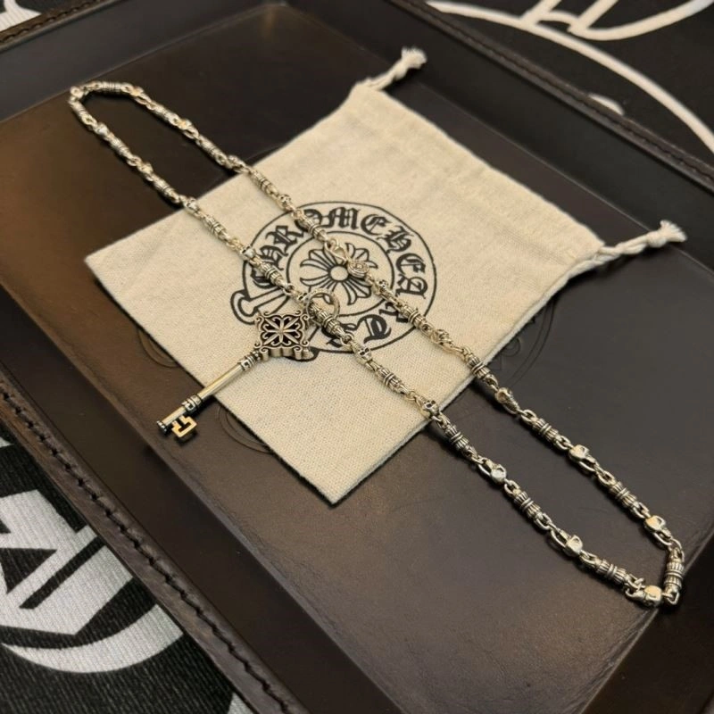 Chrome Hearts Necklaces Stylish 237841