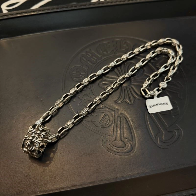 Breathable Chrome Hearts Necklaces 237902