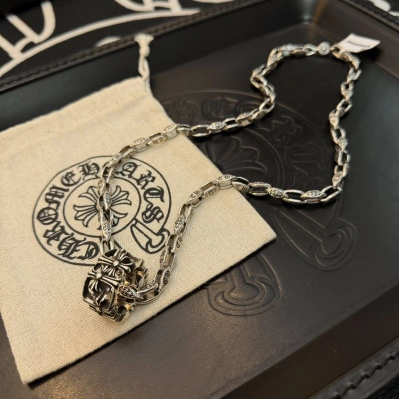 Breathable Chrome Hearts Necklaces 237902