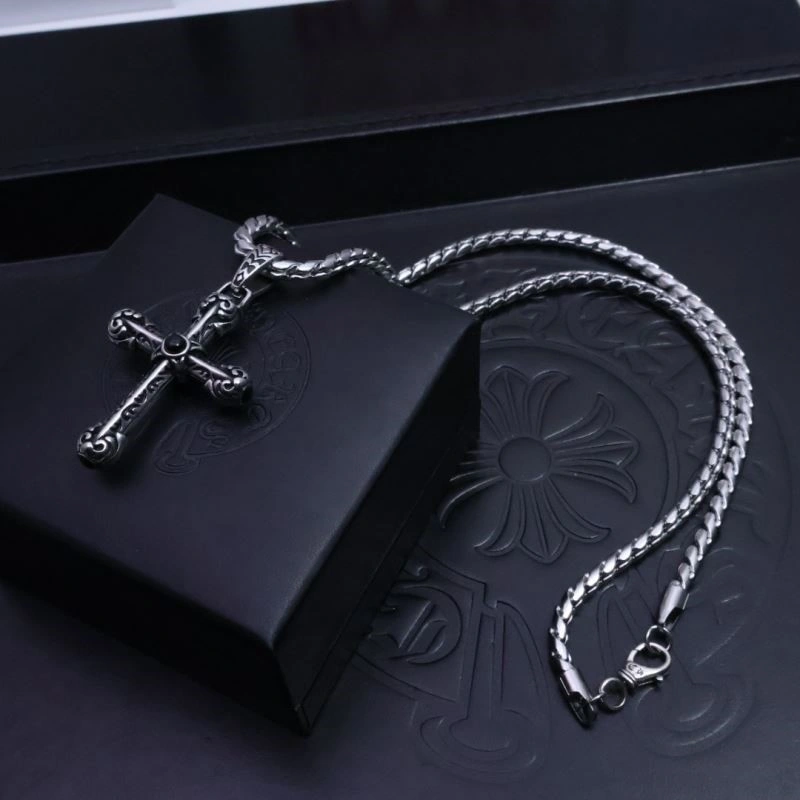 Vibrant Chrome Hearts Necklaces 237815