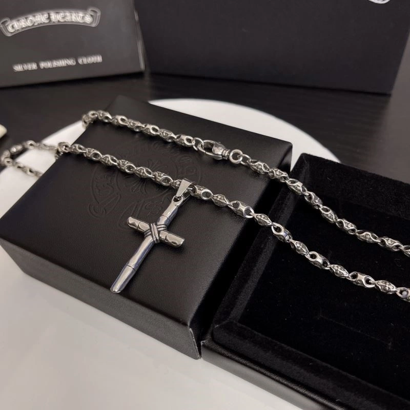 SmartChoice Chrome Hearts Necklaces 237819