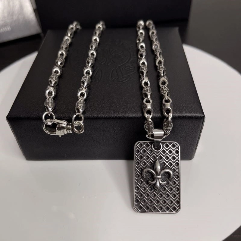 Snug Chrome Hearts Necklaces 237802