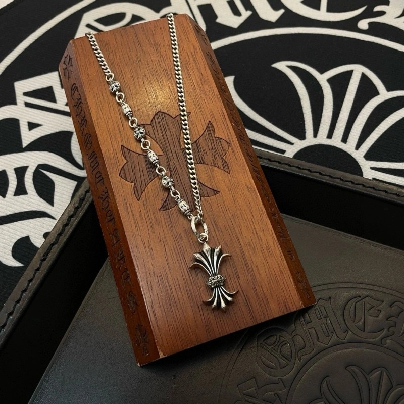 Breathable Chrome Hearts Necklaces 237782