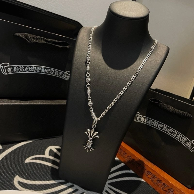 Breathable Chrome Hearts Necklaces 237782