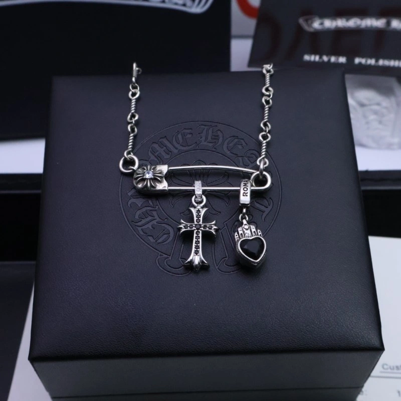 Thermal Chrome Hearts Necklaces 237761