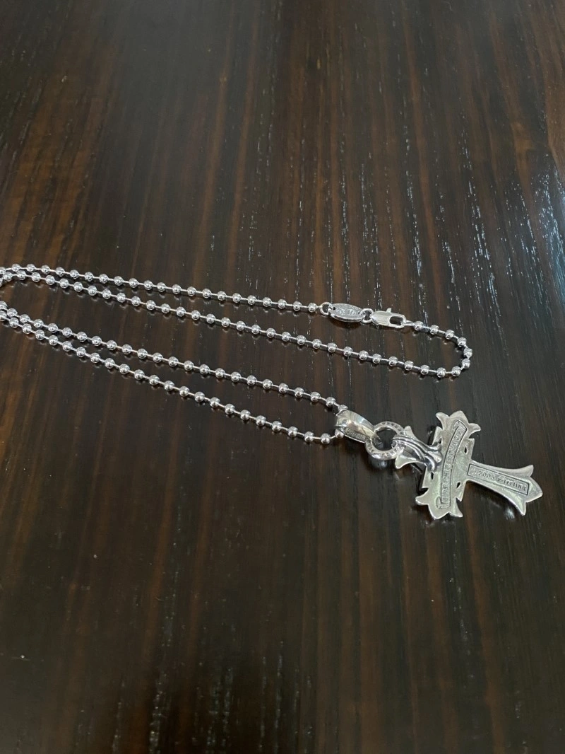 Compact Chrome Hearts Necklaces 237737