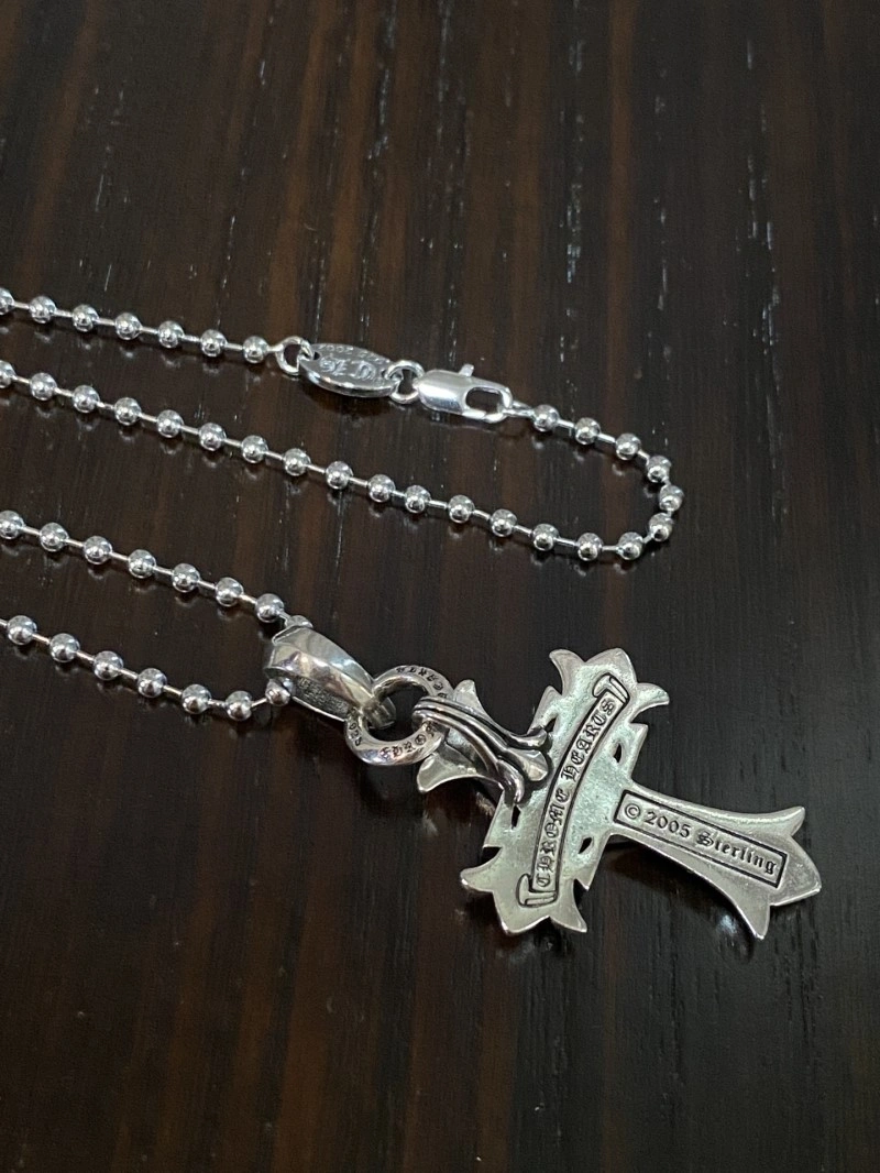 Compact Chrome Hearts Necklaces 237737