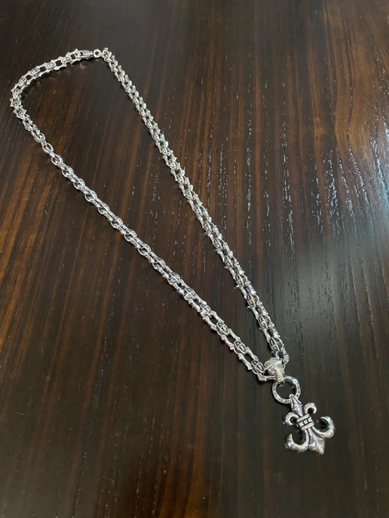 Chrome Hearts Necklaces Sleek 237720
