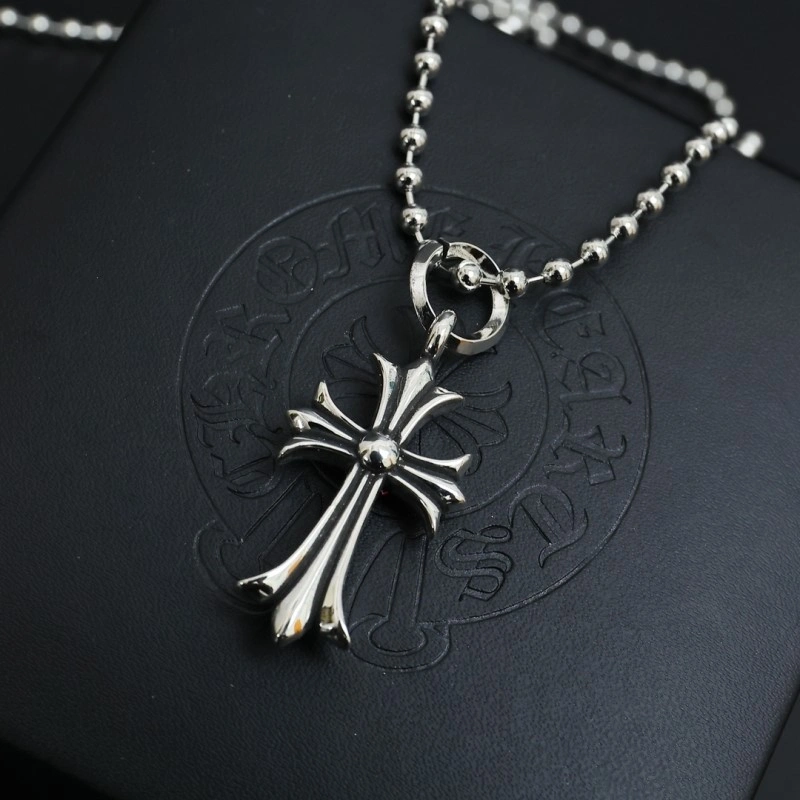 Bold Chrome Hearts Necklaces 237712