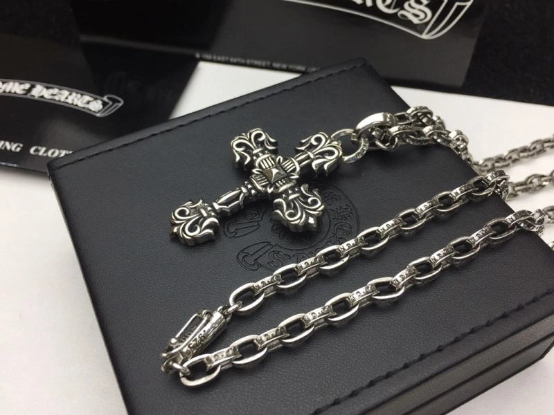 Bold Chrome Hearts Necklaces 237703