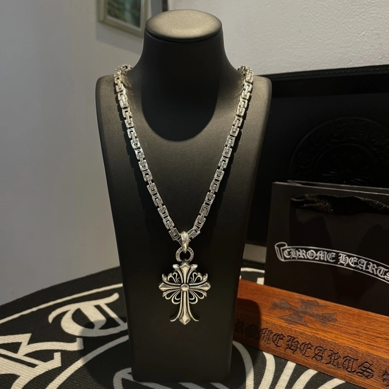 Contemporary Chrome Hearts Necklaces 237704