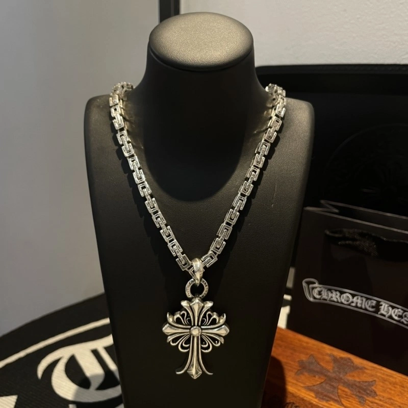 Contemporary Chrome Hearts Necklaces 237704