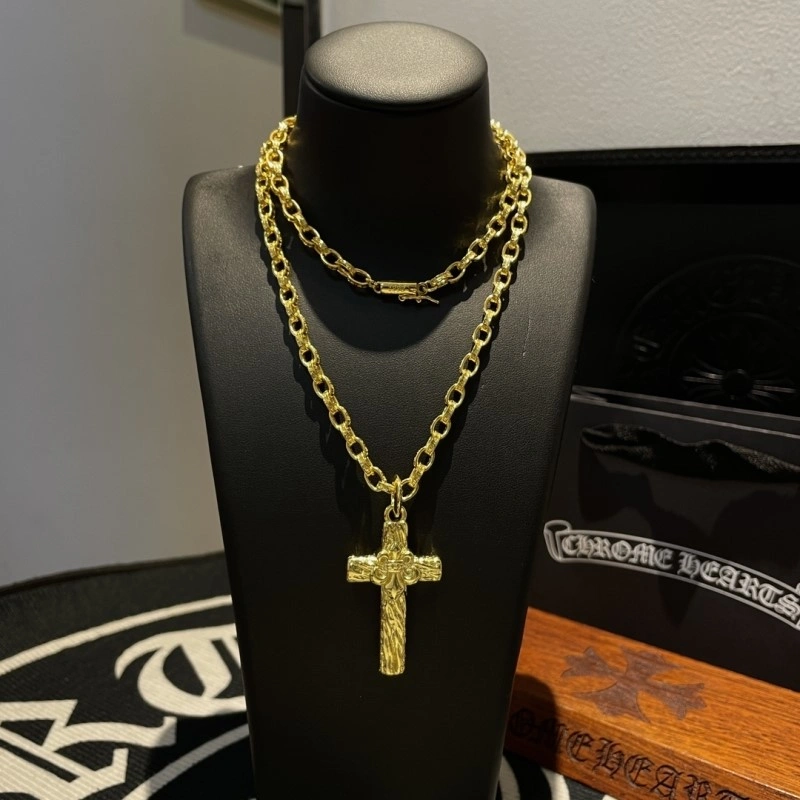 Vibrant Chrome Hearts Necklaces 237696