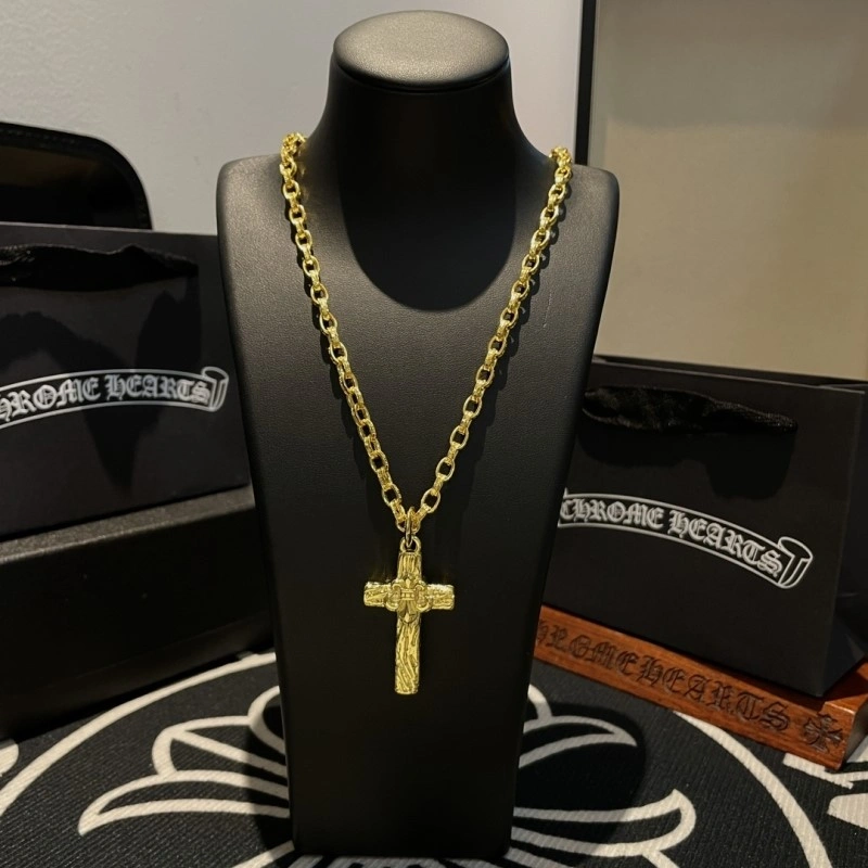 Vibrant Chrome Hearts Necklaces 237696