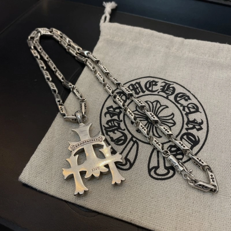 Timeless Chrome Hearts Necklaces 237691