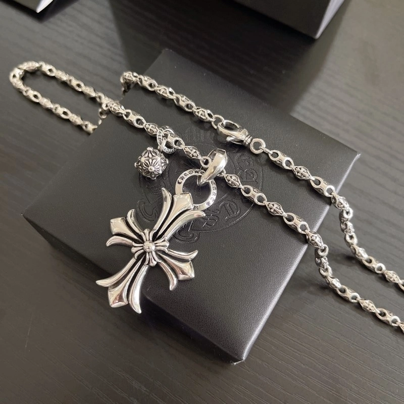 EyeCatching Chrome Hearts Necklaces 237672