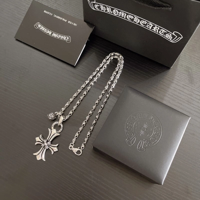 EyeCatching Chrome Hearts Necklaces 237672