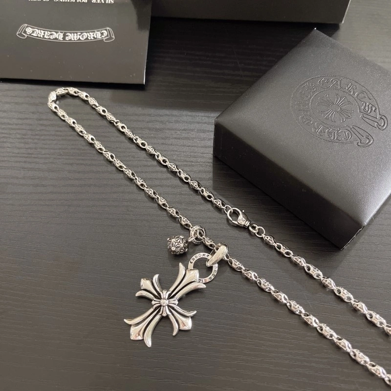 EyeCatching Chrome Hearts Necklaces 237672