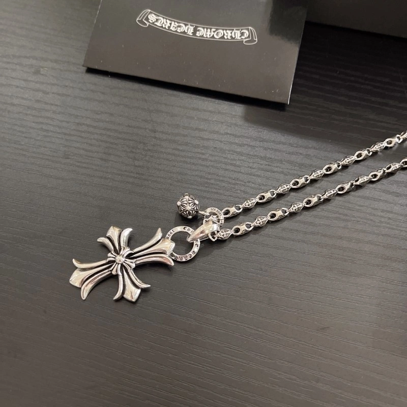 EyeCatching Chrome Hearts Necklaces 237672