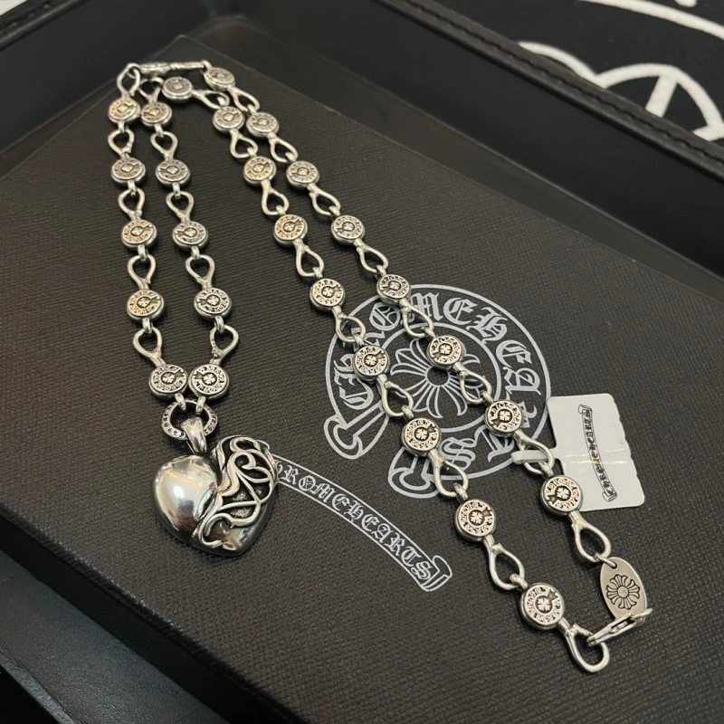 Seasonal Chrome Hearts Necklaces 237660