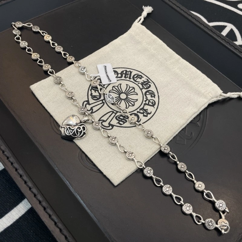 Seasonal Chrome Hearts Necklaces 237660