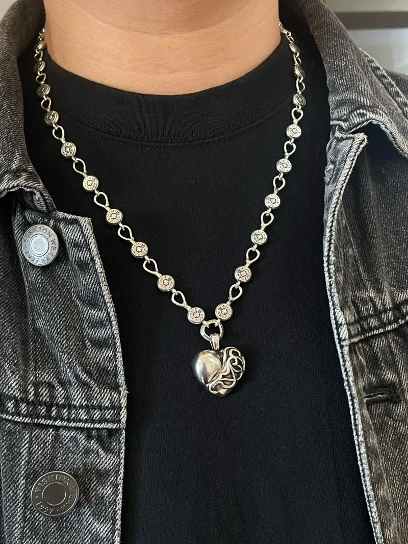 Seasonal Chrome Hearts Necklaces 237660