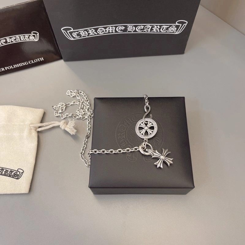 Timeless Chrome Hearts Necklaces 237645
