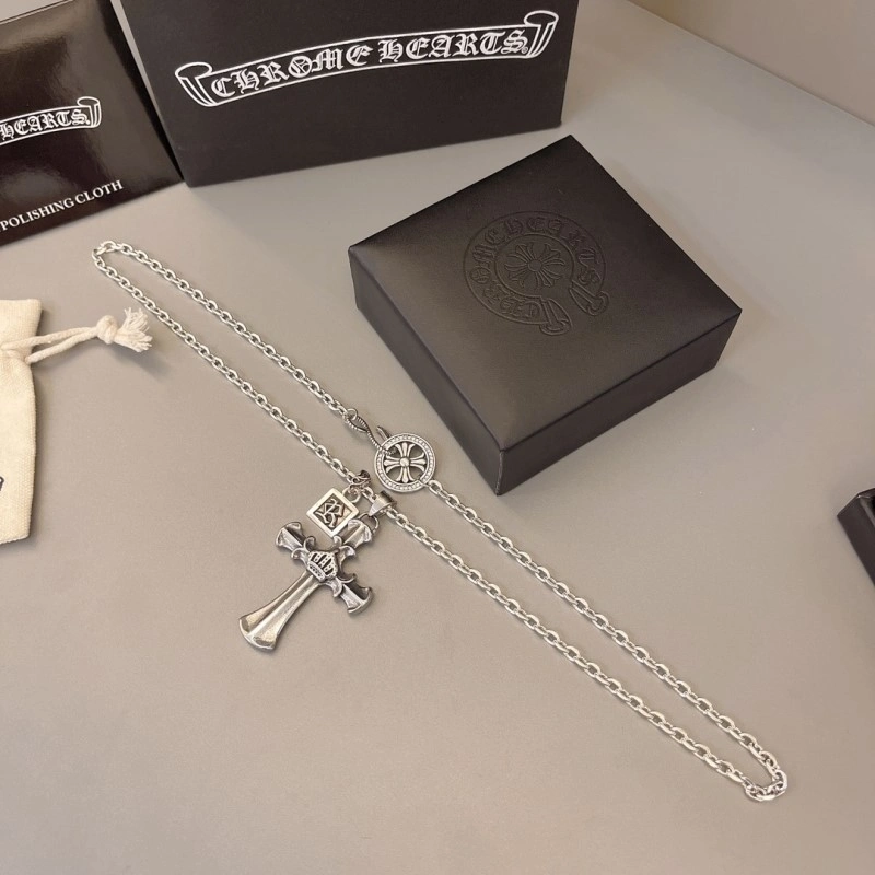 Sophisticated Chrome Hearts Necklaces 237641