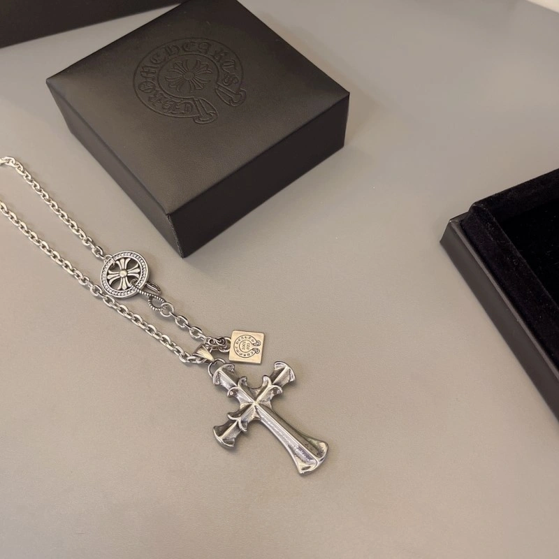 Sophisticated Chrome Hearts Necklaces 237641