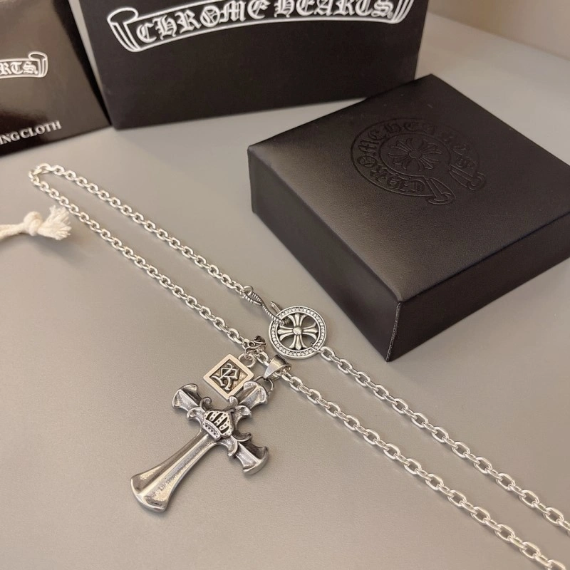 Sophisticated Chrome Hearts Necklaces 237641