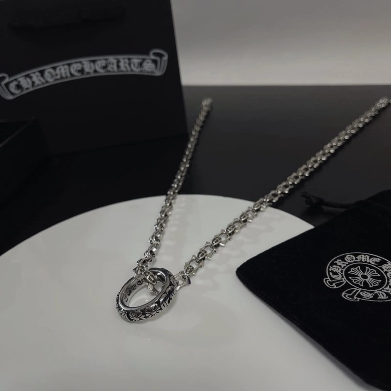 Cozy Chrome Hearts Necklaces 237646