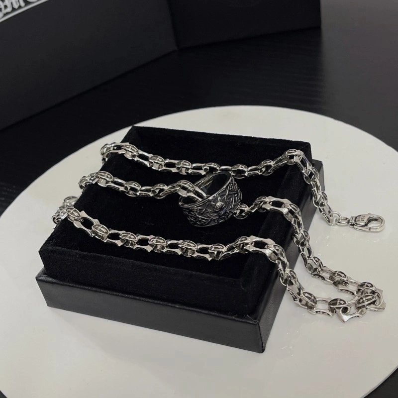 WrinkleFree Chrome Hearts Necklaces 237640
