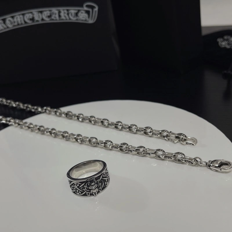 WrinkleFree Chrome Hearts Necklaces 237640