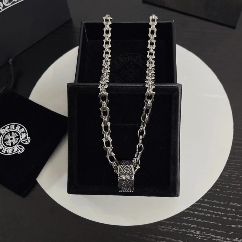 WrinkleFree Chrome Hearts Necklaces 237640
