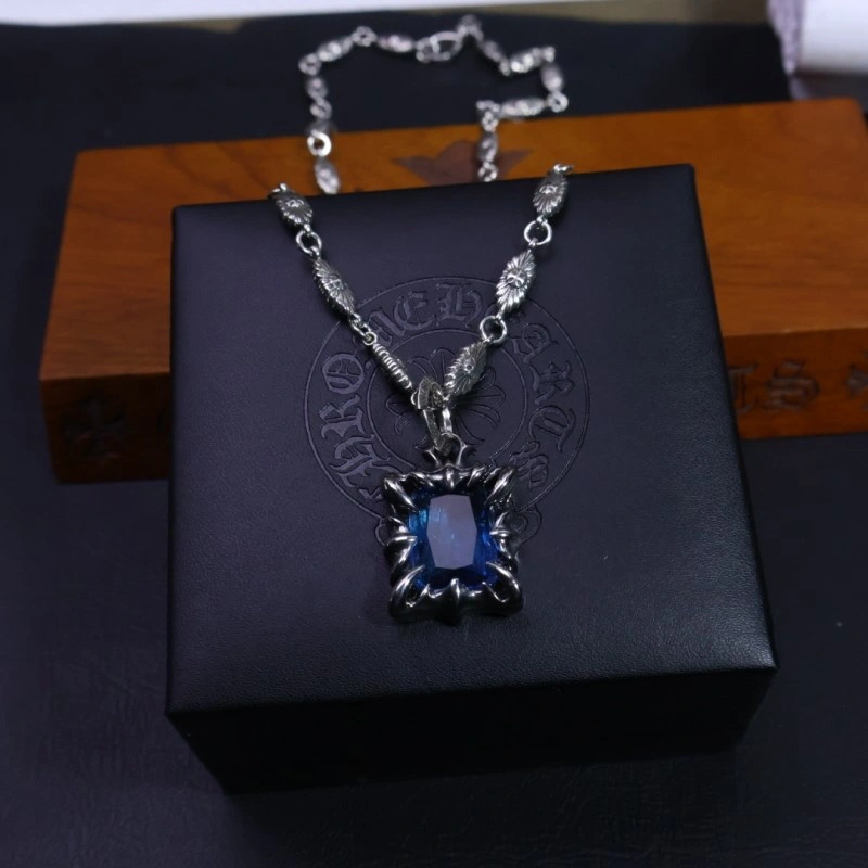 WrinkleFree Chrome Hearts Necklaces 237637