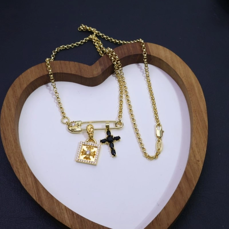 Seasonal Chrome Hearts Necklaces 237628