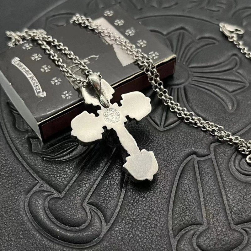 EyeCatching Chrome Hearts Necklaces 237613
