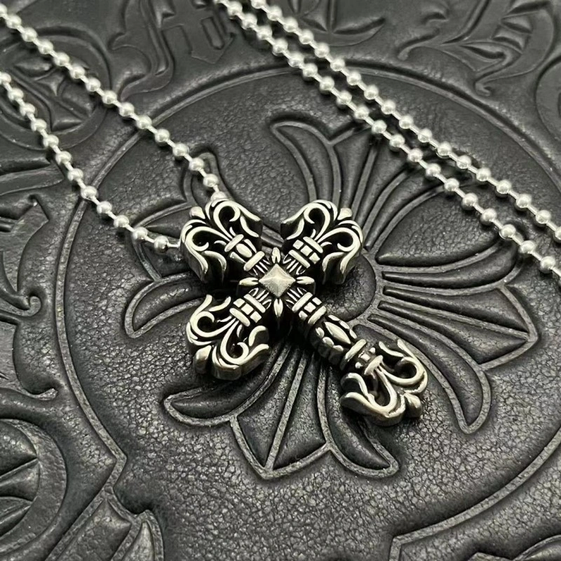 EyeCatching Chrome Hearts Necklaces 237613