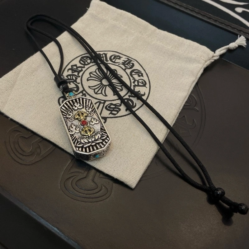 Vibrant Chrome Hearts Necklaces 237590