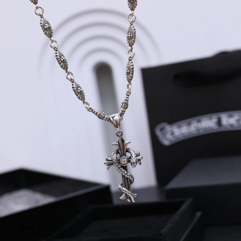 Youthful Chrome Hearts Necklaces 237616